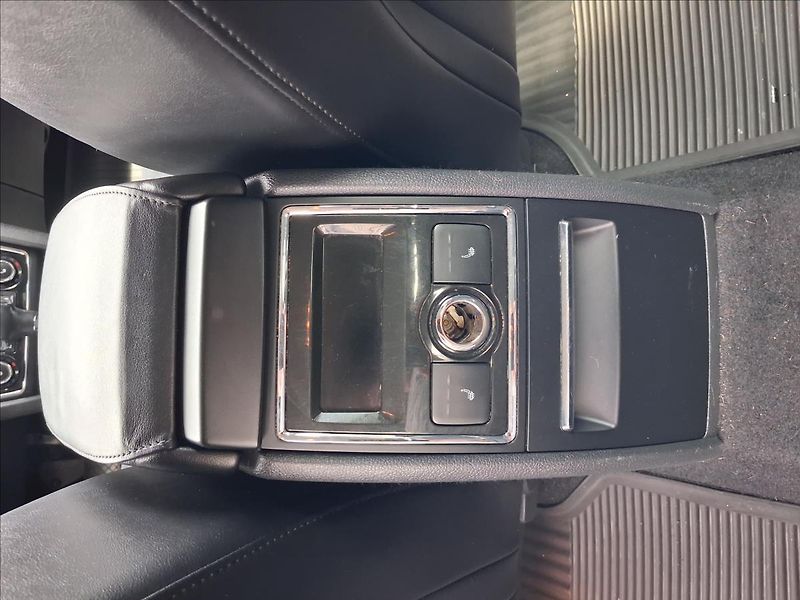 Škoda Superb 2,0 4x4, tažné, el.kufr, CZ - fotka 10 z 15