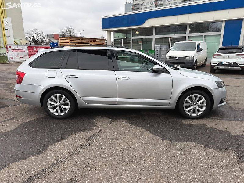 Škoda Octavia 1.6 TDi DSG - fotka 5 z 32