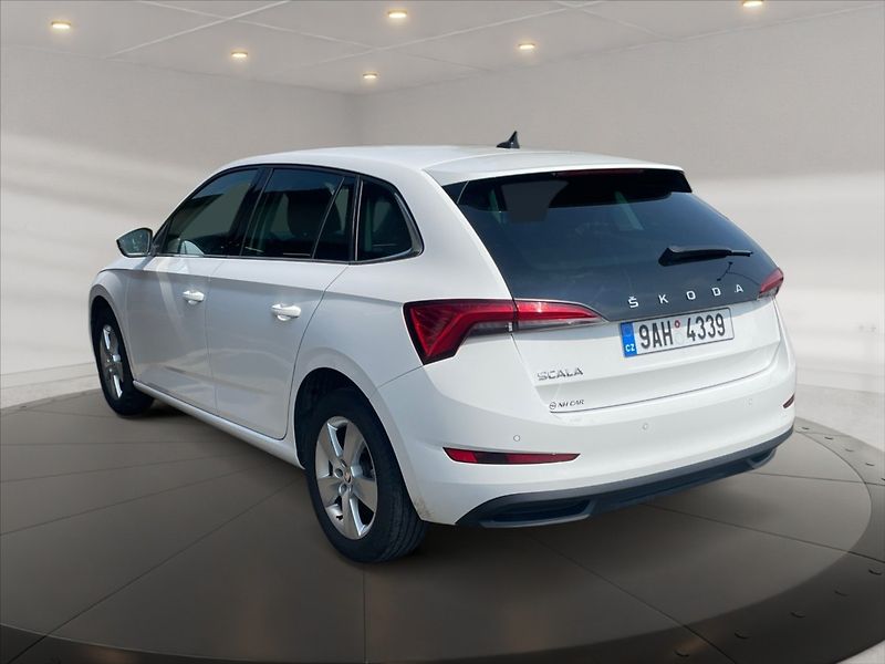 Škoda Scala 1,0 TSI Style DSG - fotka 4 z 11