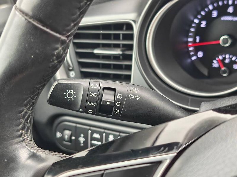 Kia Ceed SPIN 1,5 T-GDi - fotka 13 z 21