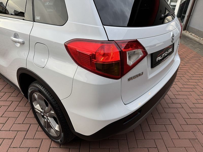 Suzuki Vitara (2017) 1.6iVVT Navi Digi Klima Kamera - fotka 44 z 50