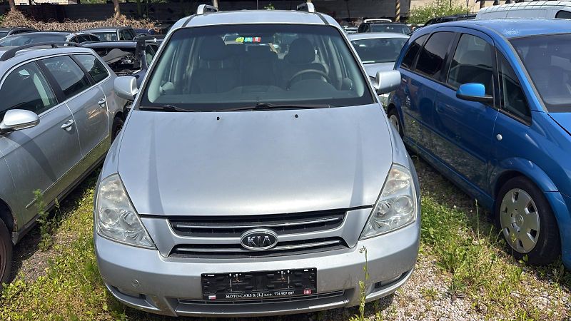 Kia Carnival (2009) 2.9Crdi Automat - fotka 2 z 15