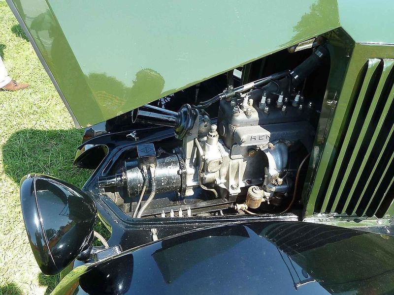 Letos si připomínáme, že před 100 lety byla zahájena výroba vozu Renault NN Torpedo, který je příznivcům motorismu a historie známý také jako Renault 6CV.