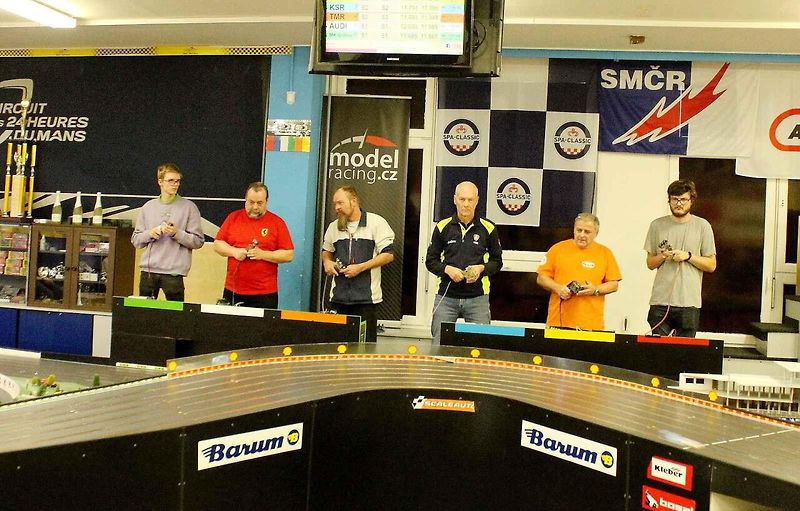 Modelářský Klub Most byl pořadatelm již 12. ročníku mezinárodního závodu LMP 32 na autodráze ve Středisku volného času v Mostě.