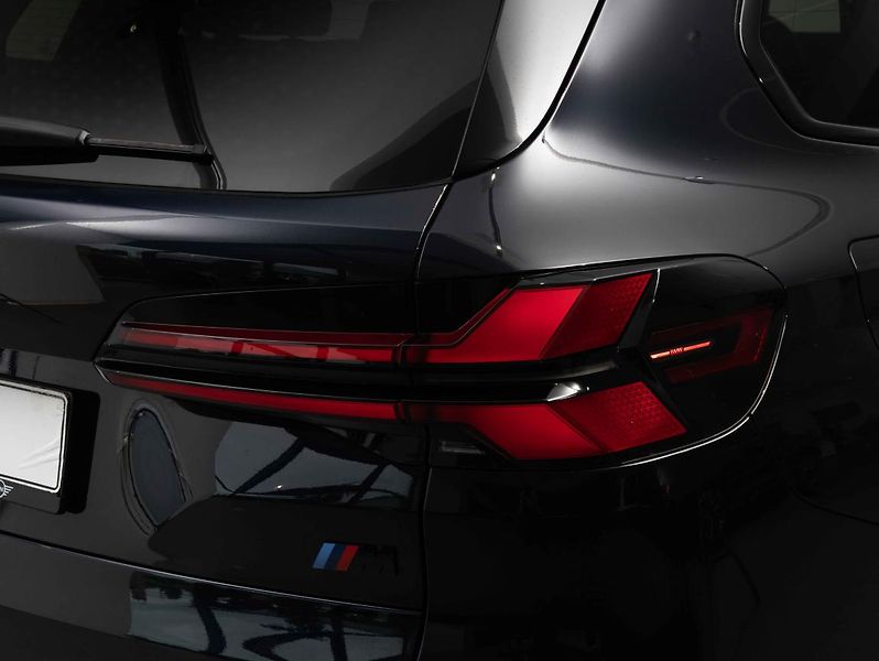 BMW X5 M Competition - fotka 10 z 22