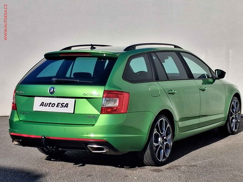 Škoda Octavia (2016) 2.0 TSi, RS, TZ, bixen, navi - fotka 4 z 18