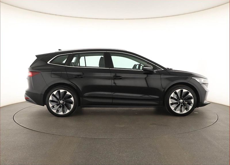 Škoda Enyaq (2022) iV 80 (82 kWh), SoH 95% - fotka 6 z 20