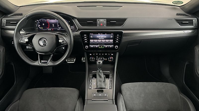 Škoda Superb 2.0 TDI DSG 4x4 Sportline - fotka 8 z 29