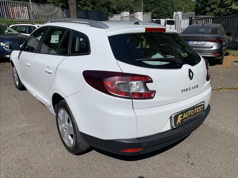 Renault Mégane 1,5 DCi ČR,SERVISKA - fotka 6 z 18