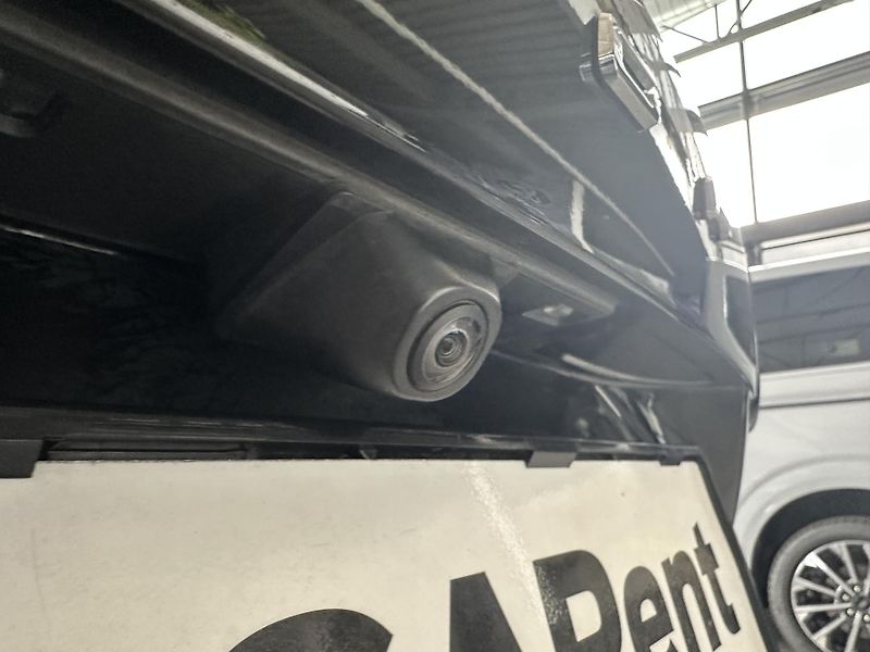 Ford Kuga Titanium X 2.5i HEV 190k aut - fotka 37 z 39