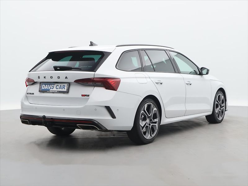 Škoda Octavia 2,0 TSI 180kW DSG RS 1.Maj - fotka 7 z 40