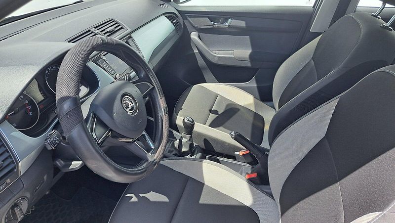 Škoda Fabia (2018) Combi Ambition 1,4 TDI 66 kW - fotka 11 z 23
