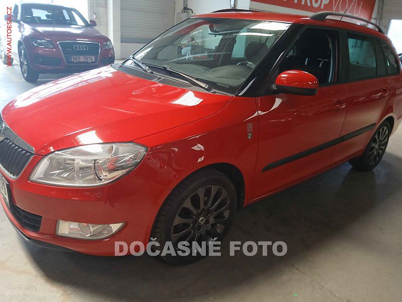 Škoda Fabia (2012) 1.2., autoAC - fotka 1 z 3