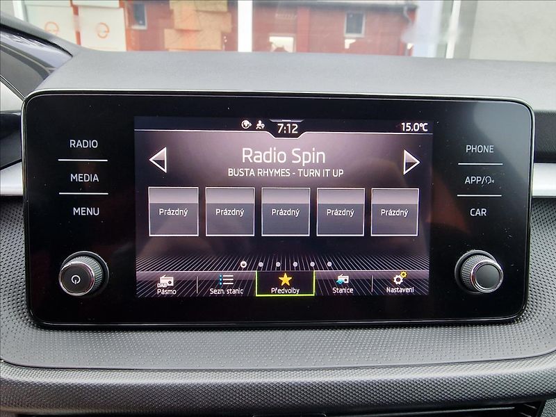 Škoda Fabia 1.0TSI Ambition,ČR,1.Majitel - fotka 27 z 50
