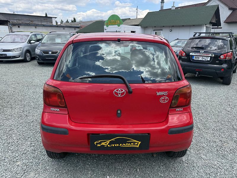 Toyota Yaris 1.0 VVT-i AUTOMAT - fotka 5 z 12