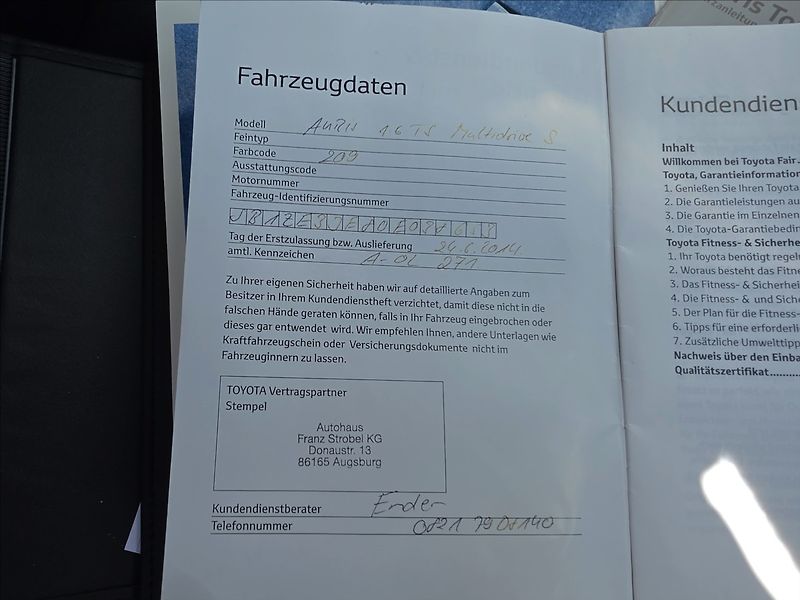 Toyota Auris 1,6 97 KW Automat kamera navi - fotka 34 z 44