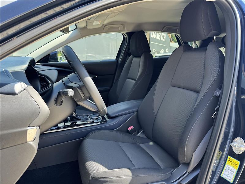 Mazda CX-30 2,0 Skyactiv-G Exceed AT - fotka 12 z 30