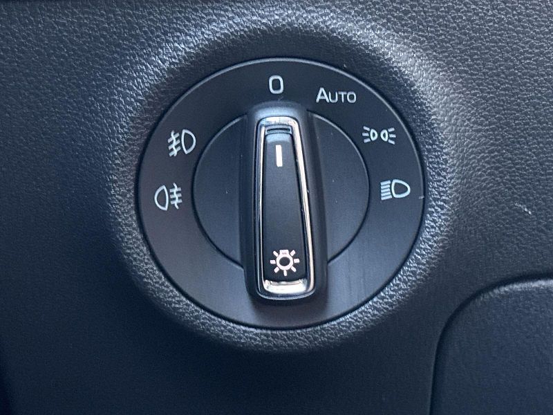 Škoda Karoq (2023) 1.5 TSI DSG Style+ - fotka 17 z 36