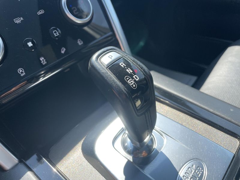 Land Rover Discovery Sport 2.0TDi 180PS 4x4 R-DYNAMIC TOP - fotka 176 z 180