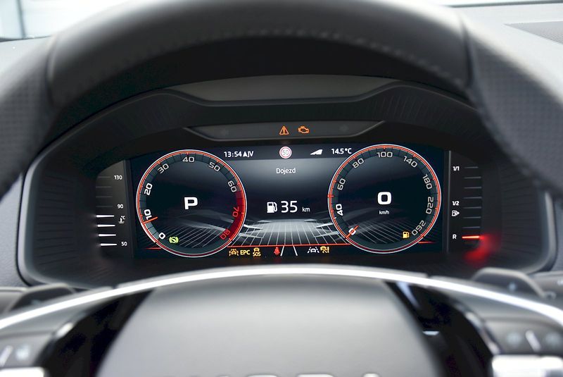 Škoda Karoq (2026) Sportline 1,5 TSI 110 kW 7° au - fotka 27 z 47