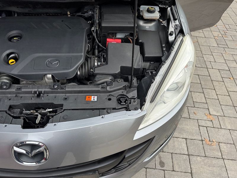 Mazda 5 (2012) 1.6 MZR-CD, 7míst - fotka 36 z 36