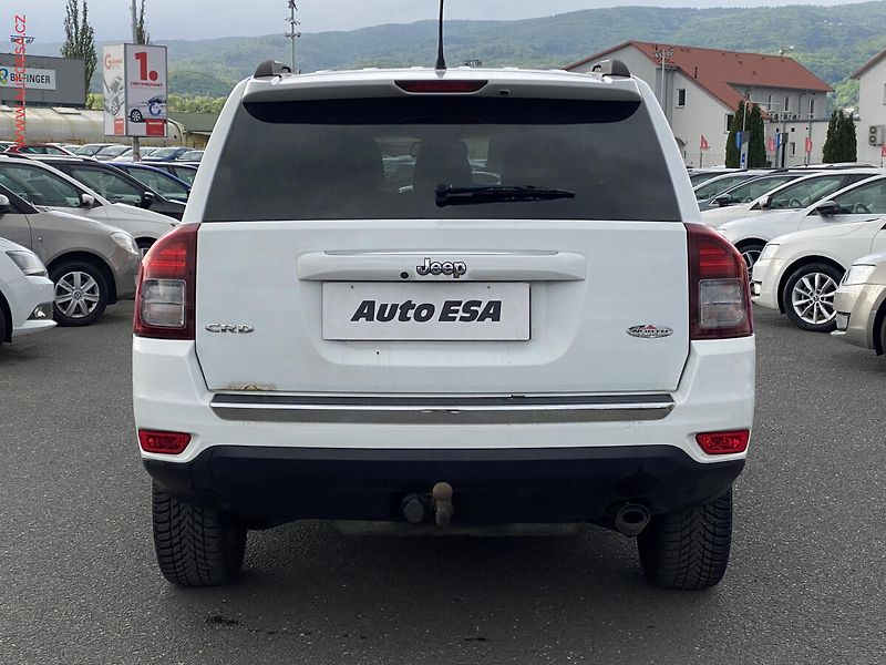 Jeep Compass (2015) 2.2CRD 4x4, ČR, AC, temp - fotka 5 z 16
