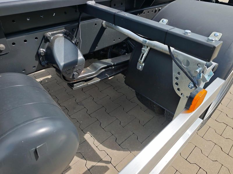 MAN TGL 12.220 NOVÝ 8t hákový nosič  - fotka 11 z 26