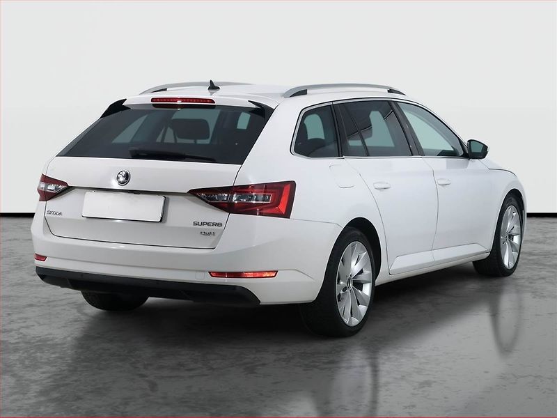 Škoda Superb (2018) 2.0 TDI, 4X4, Automat, Kůže - fotka 5 z 24