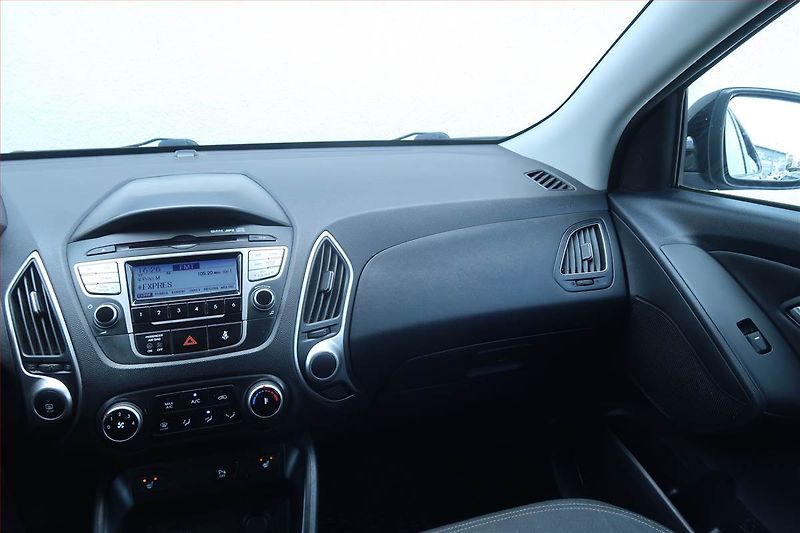 Hyundai ix35 (2012) 1.6 GDI, Serv.kniha, Tempomat - fotka 8 z 17