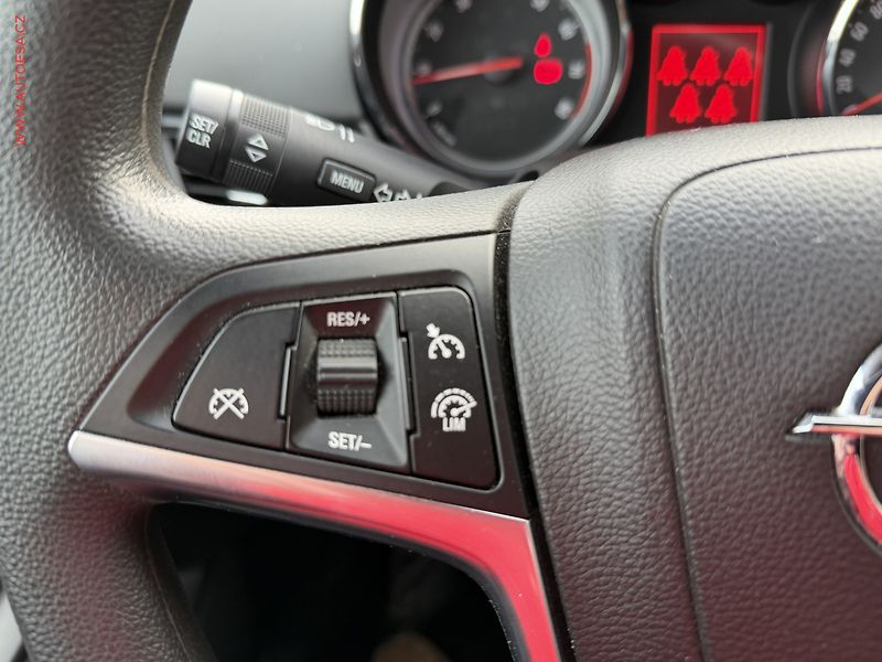 Opel Zafira (2016) 1.4T, Bixen, AC, temp - fotka 17 z 19