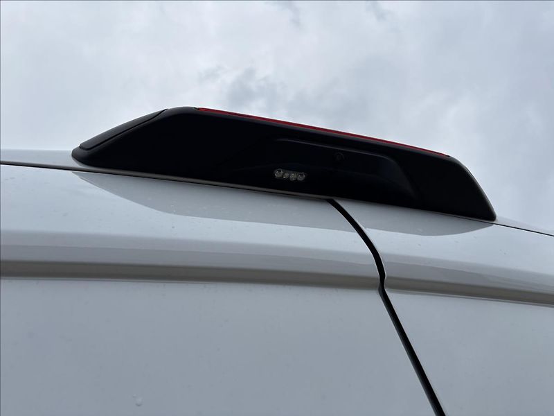 Ford Transit 2,0 EcoBlue 96kW L3 DPH - fotka 17 z 39