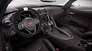 Dodge Viper ACR.