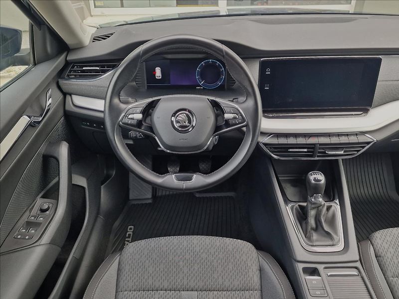 Škoda Octavia 2.0 TDI Style Combi,ČR,1.Maj. - fotka 12 z 48