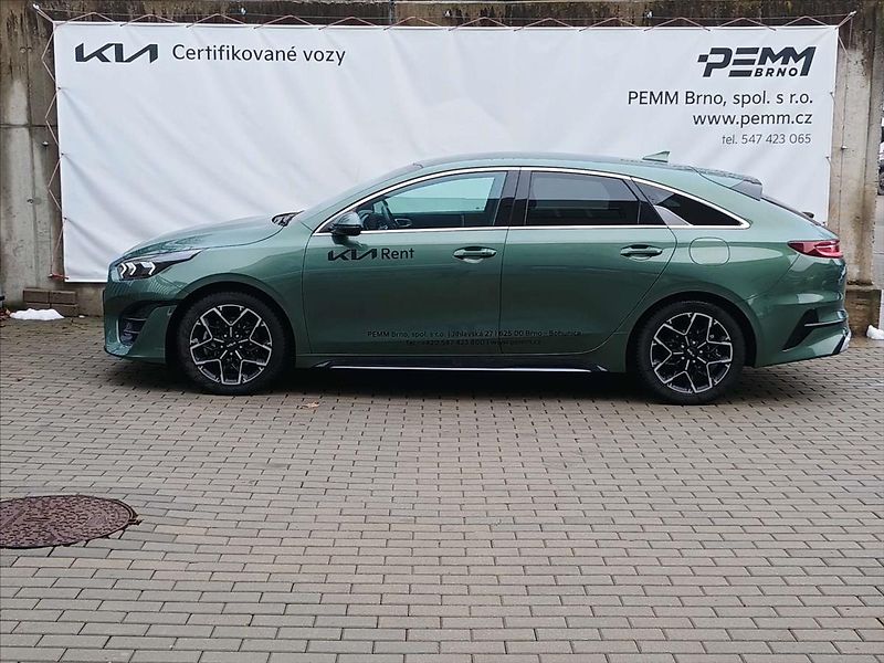Kia ProCeed 1,5 T-GDi GPF 7DCT GT LINE PLU - fotka 3 z 8