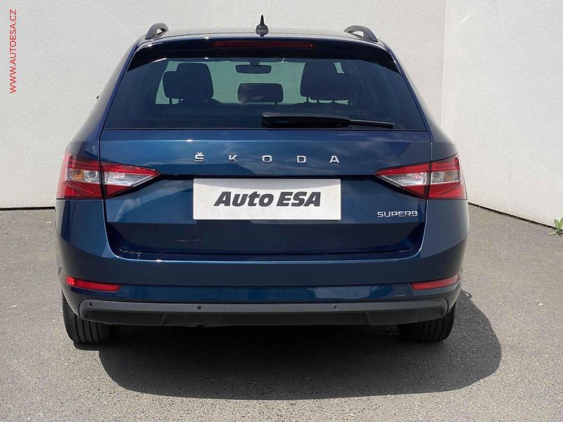Škoda Superb (2022) 2.0 TDi, 2.maj,ČR, Ambition - fotka 5 z 19