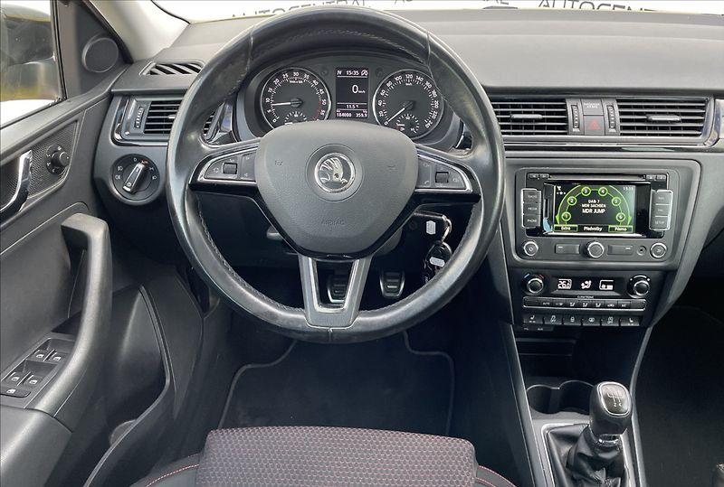 Škoda Rapid 1,6 TDi,66kW,STK 10/28 - fotka 13 z 26