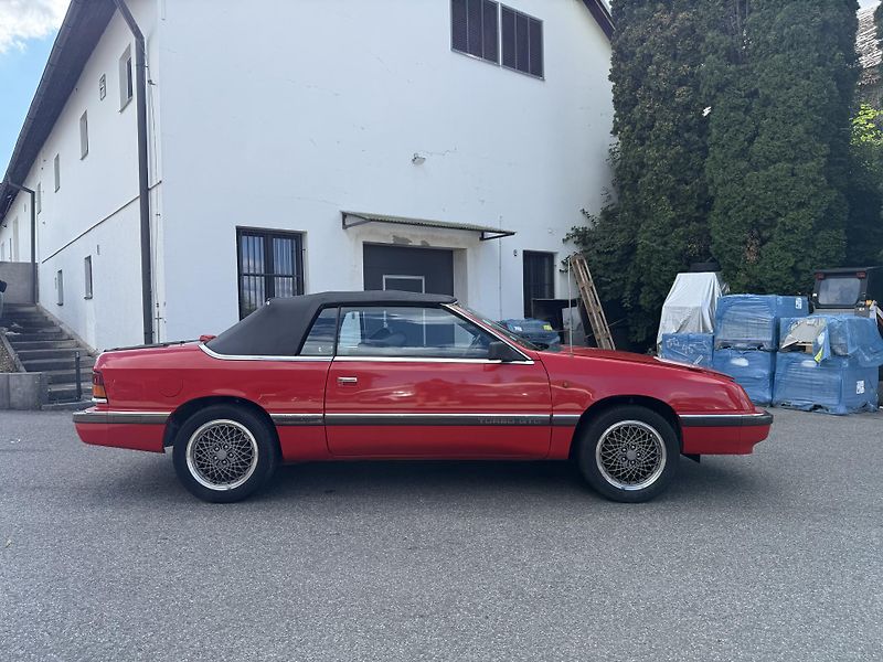 Chrysler Le Baron Cabrio (1990) 2.2 Turbo GTC - fotka 8 z 20