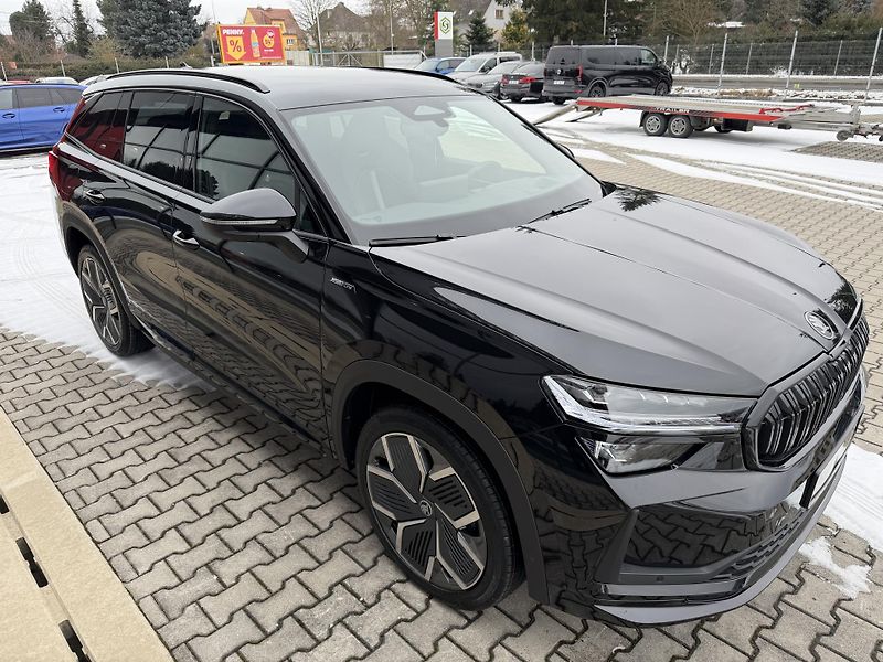 Škoda Kodiaq (2026) 2.0TDI 142kW 4X4 SPORT DCC CZ! - fotka 10 z 46