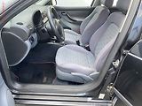 Seat Leon (2002) 1.6i, AC - náhled 9