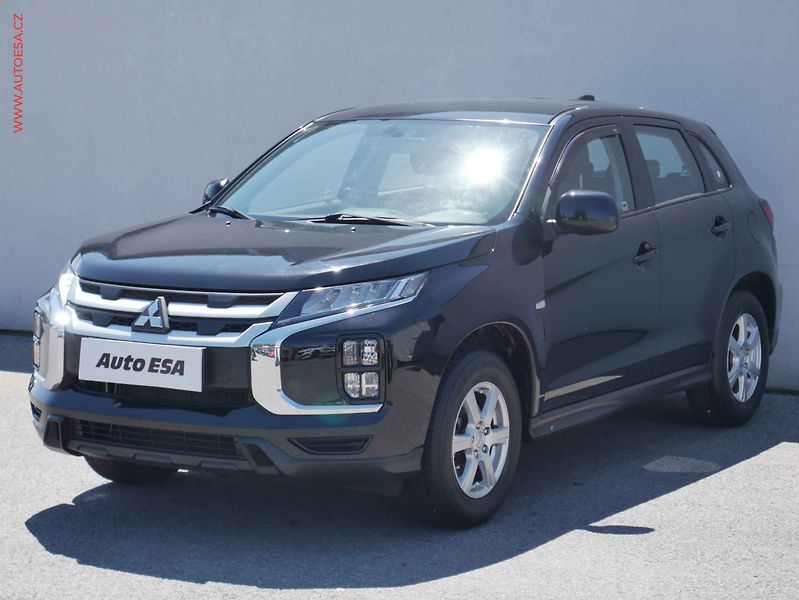 Mitsubishi ASX (2019) 2.0 MiVEC, 1.maj,ČR, AC - fotka 3 z 18