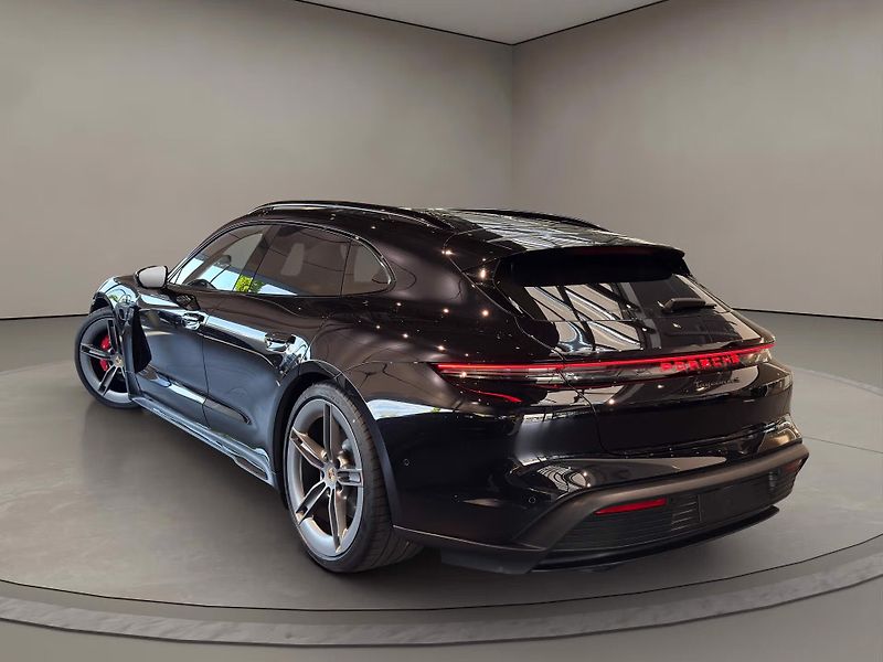 Porsche Taycan 4S Sport Turismo Pano 360 Matr - fotka 6 z 23