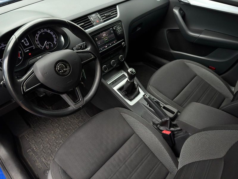 Škoda Octavia 1.0TSI 1.MAJITEL ČR DPH  - fotka 14 z 23