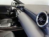 Mercedes-Benz Třídy A 180 Progressive Line - náhled 17