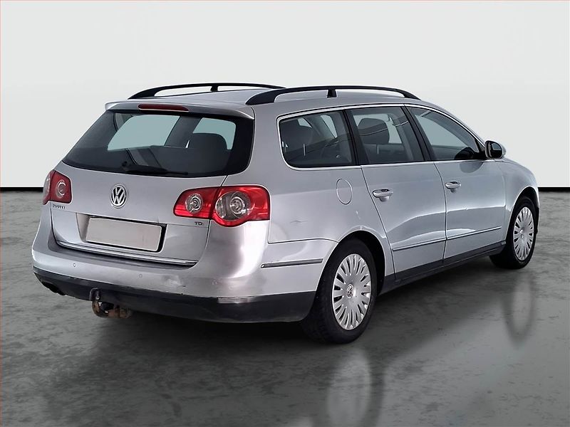 Volkswagen Passat (2008) 1.9 TDI, po STK, Tažné - fotka 5 z 16