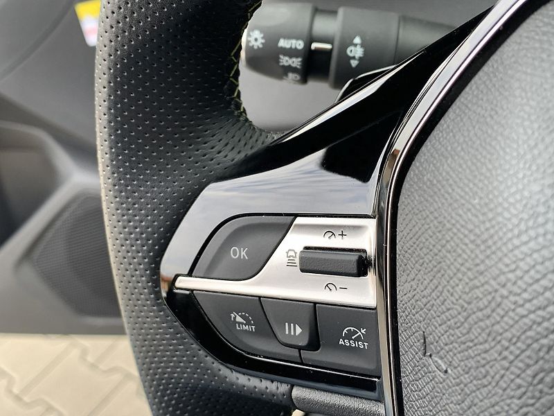 Peugeot 308 SW GT 1.6 PHEV 133kW AT8 - fotka 18 z 37