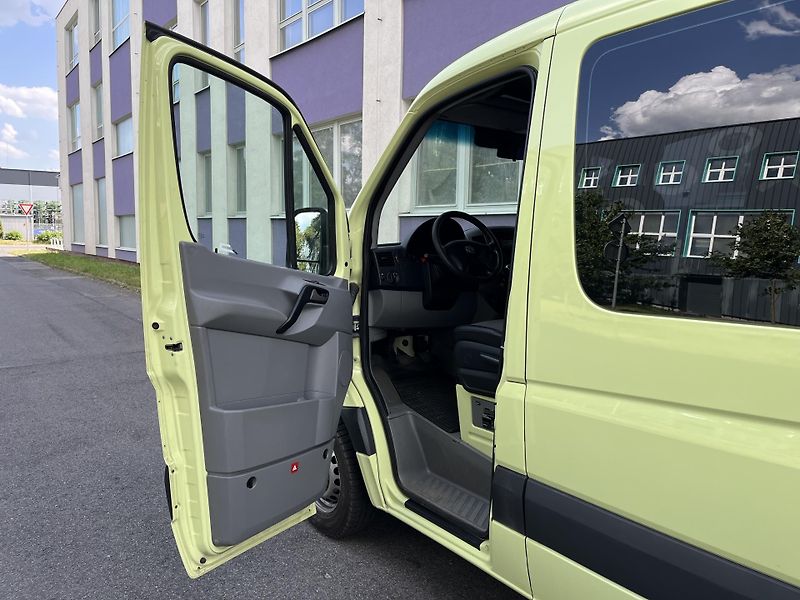 Volkswagen Ostatní Crafter 2,0 TDI / 8-místný/  - fotka 9 z 25
