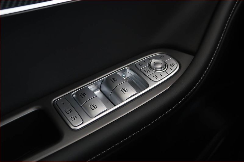 Chery Tiggo 7 (2026) 1.6 TGDI, UNIQUE, Ad. tempomat - fotka 18 z 22