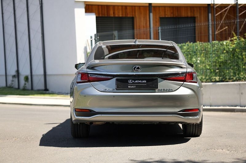 Lexus ES 300h 300H 2,5 HEV LIMITED EDITION - fotka 25 z 26