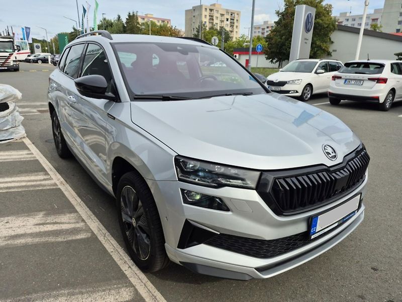 Škoda Karoq 1,5 TSi/110kW DSG - SPORTLINE  - fotka 1 z 12