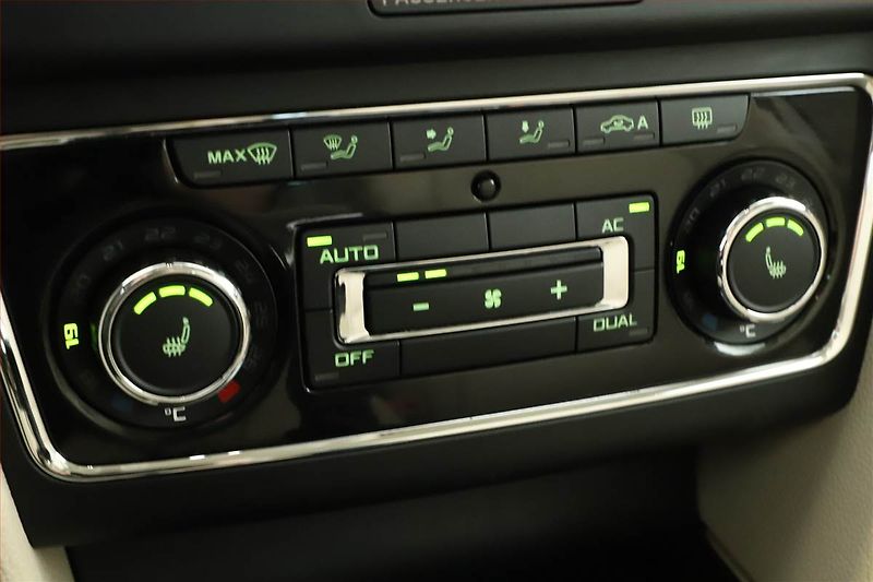 Škoda Superb (2009) 3.6 FSI V6, 4X4, Automat - fotka 11 z 19